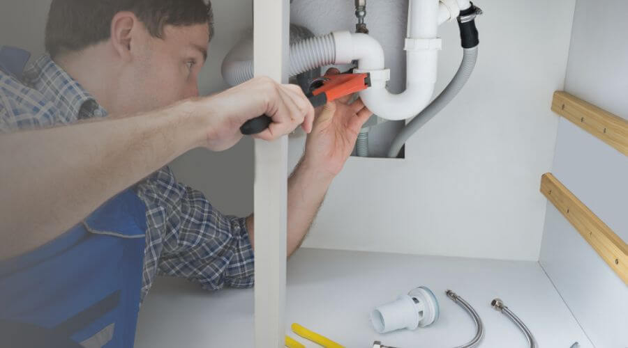 Professional emergency plumbing in Comstock Park, MI